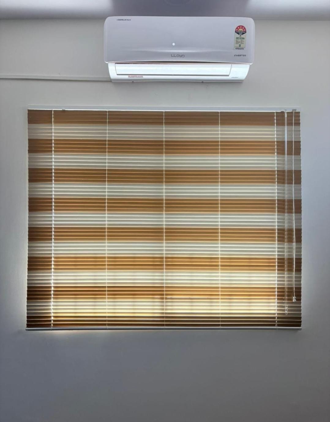 Wooden Venetian Blinds